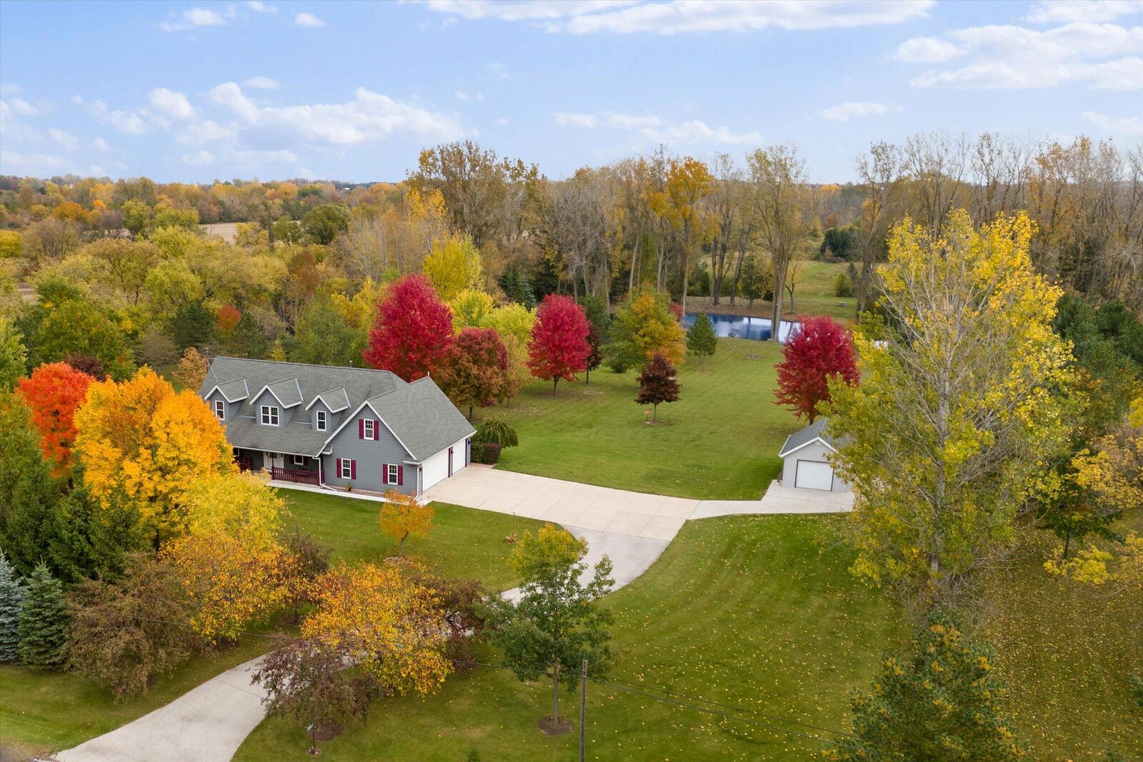 Property Photo: 3214 County Road W - WI 53074