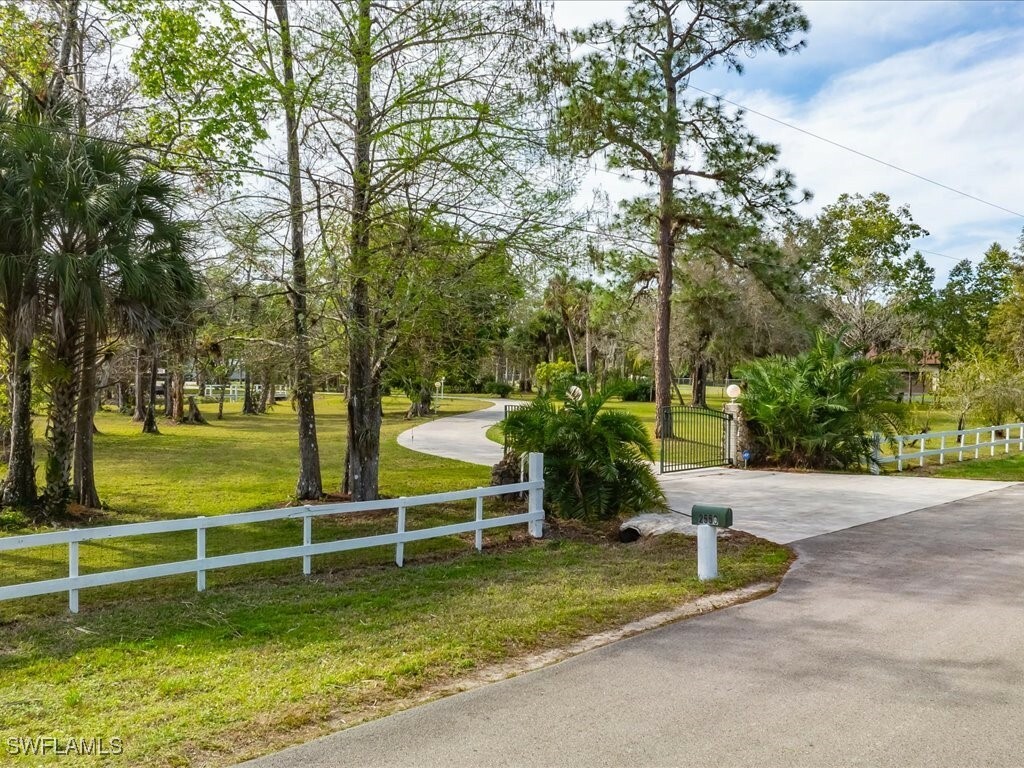 Property Photo:  2550 16th Avenue NE  FL 34120 