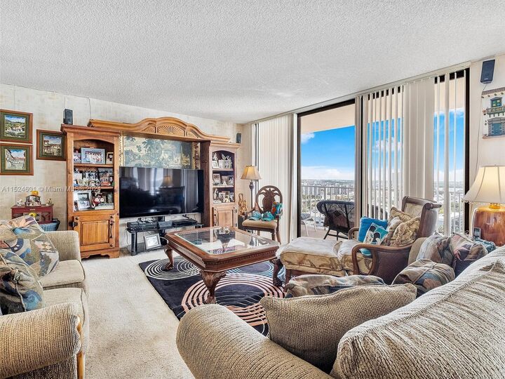 290 174th St 1809  Sunny Isles Beach FL 33160 photo