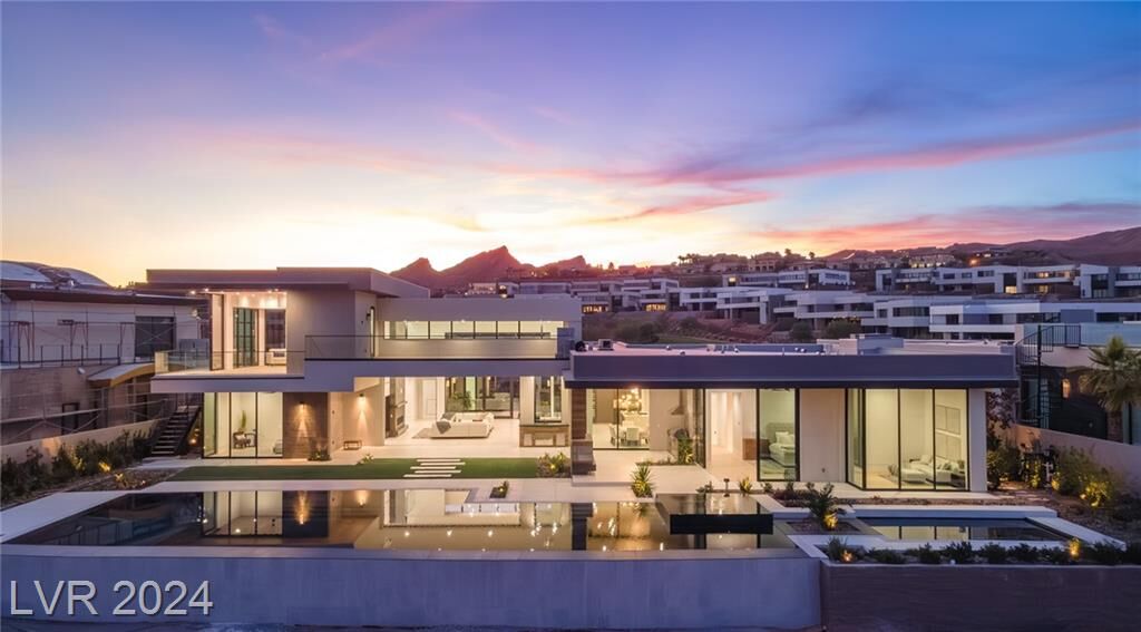 Property Photo:  12 Rainbow Point Place  NV 89011 