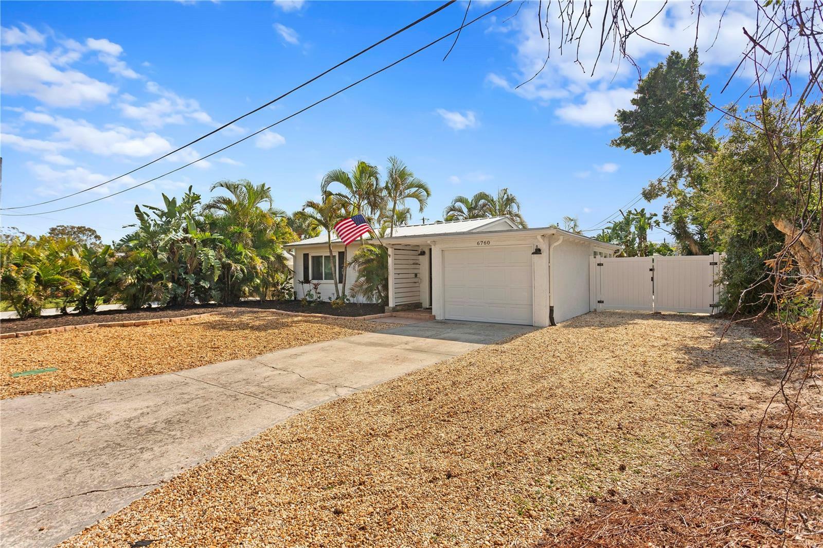 Property Photo:  6760 10th Avenue Terrace S  FL 33707 