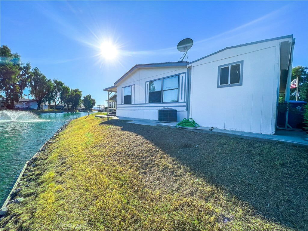 Property Photo:  586 Channel Way 586  CA 92363 