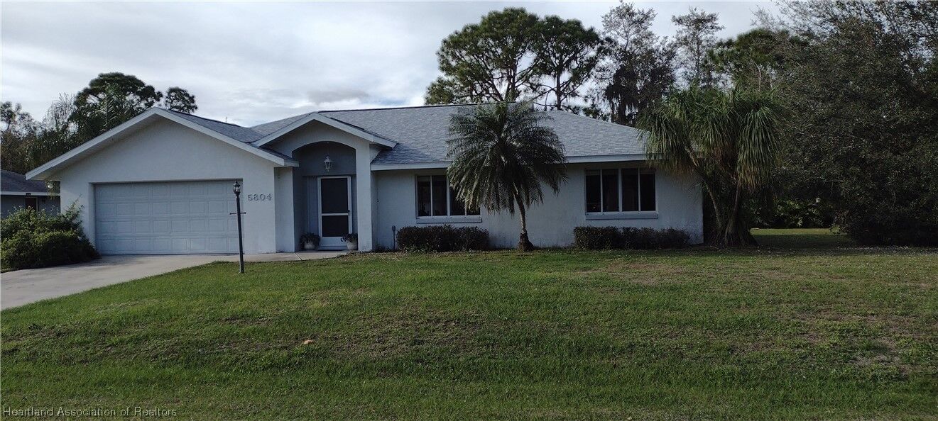 Property Photo:  5804 Twisted Oaks Drive  FL 33876 