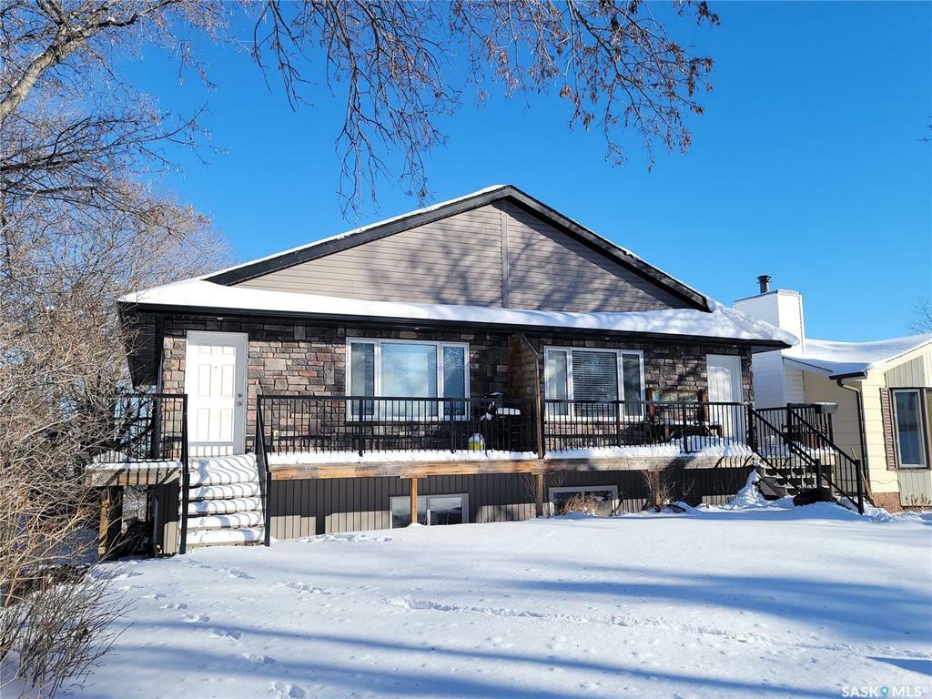 Property Photo:  628 Saskatchewan Avenue A & B  SK S0L 1S0 