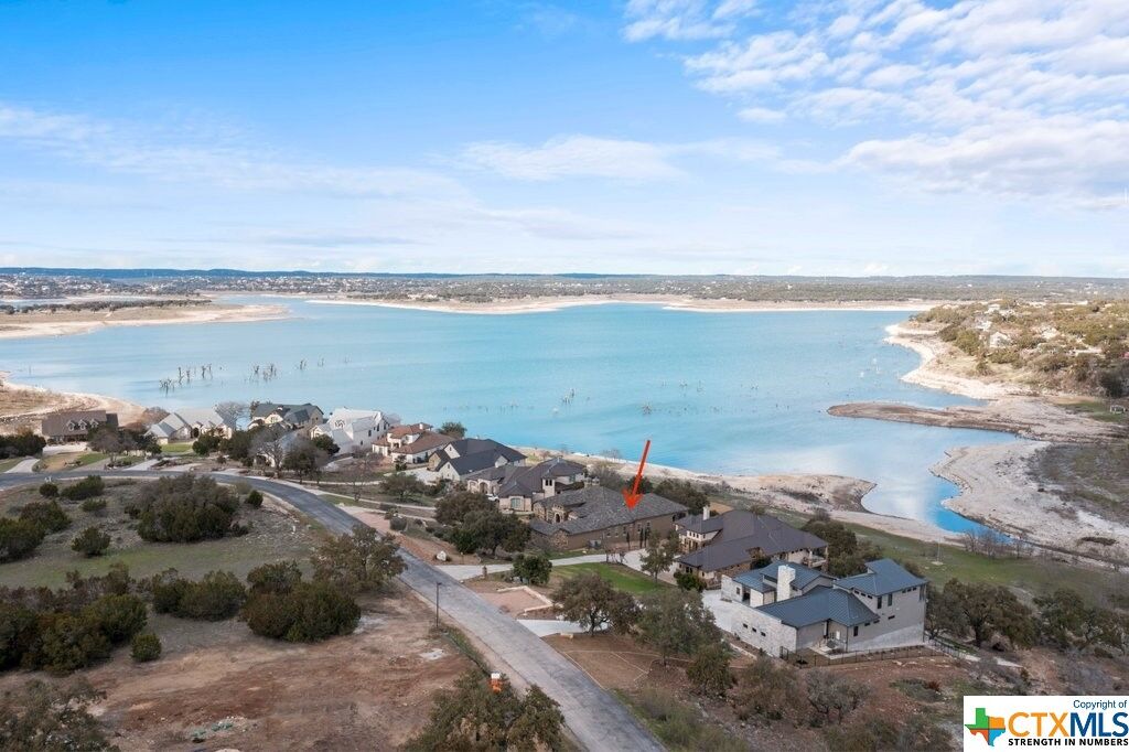 Property Photo: 538 Oak Shores Drive TX 78133