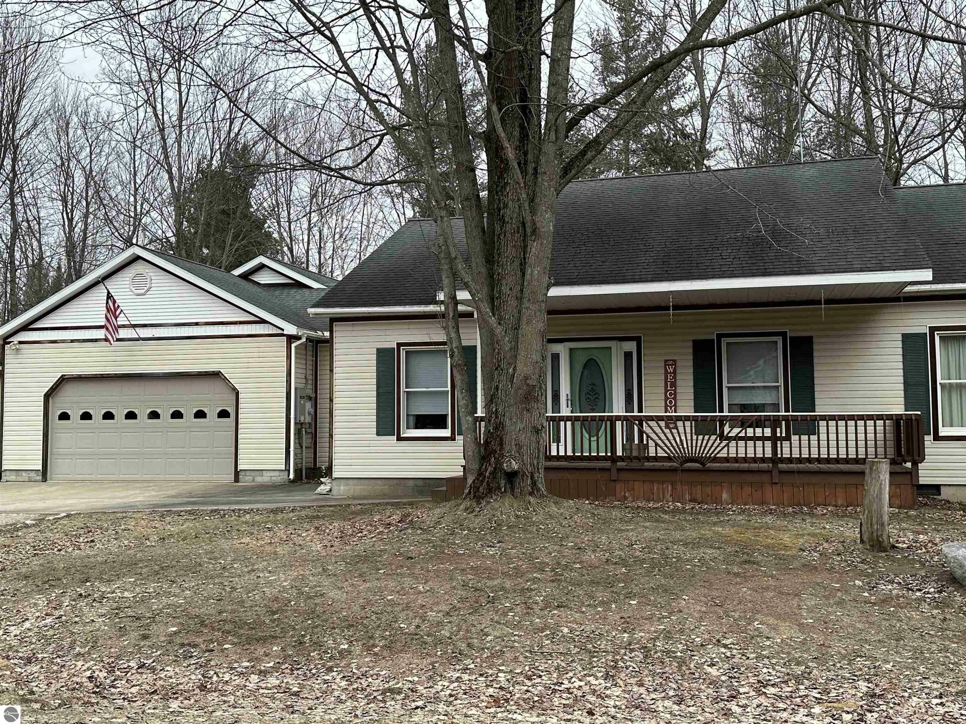 Property Photo:  4932 Fell Drive  MI 49665 