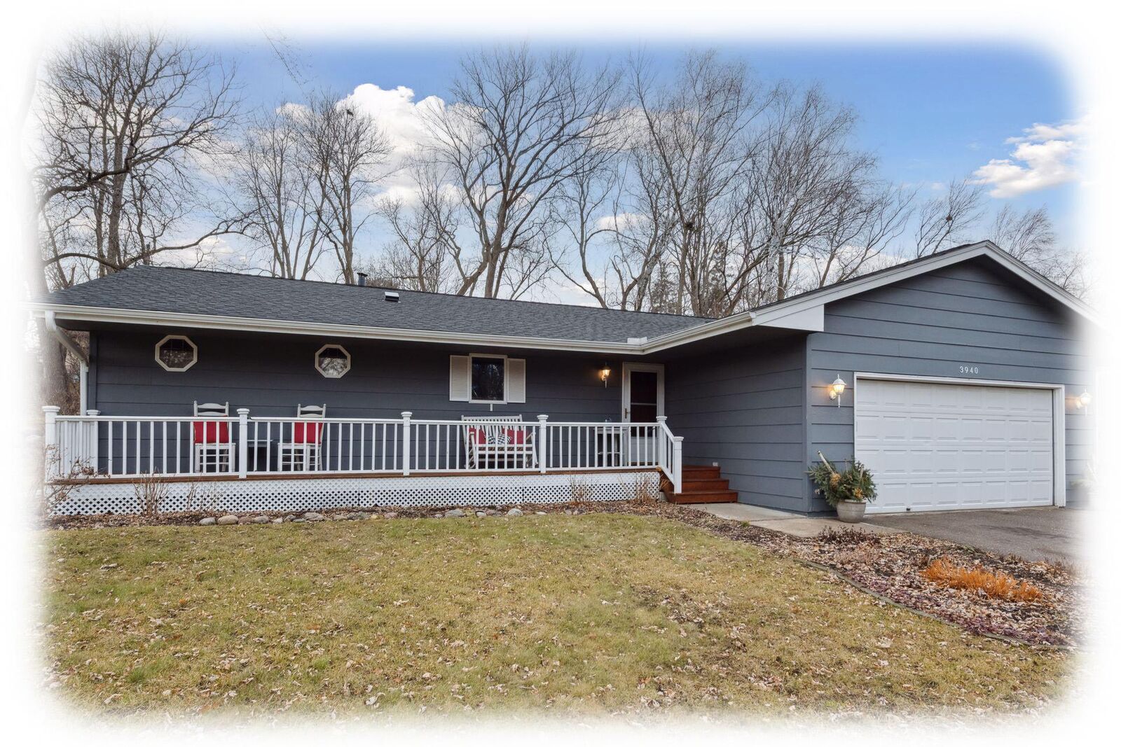 Property Photo:  3940 Linden Circle  MN 55331 