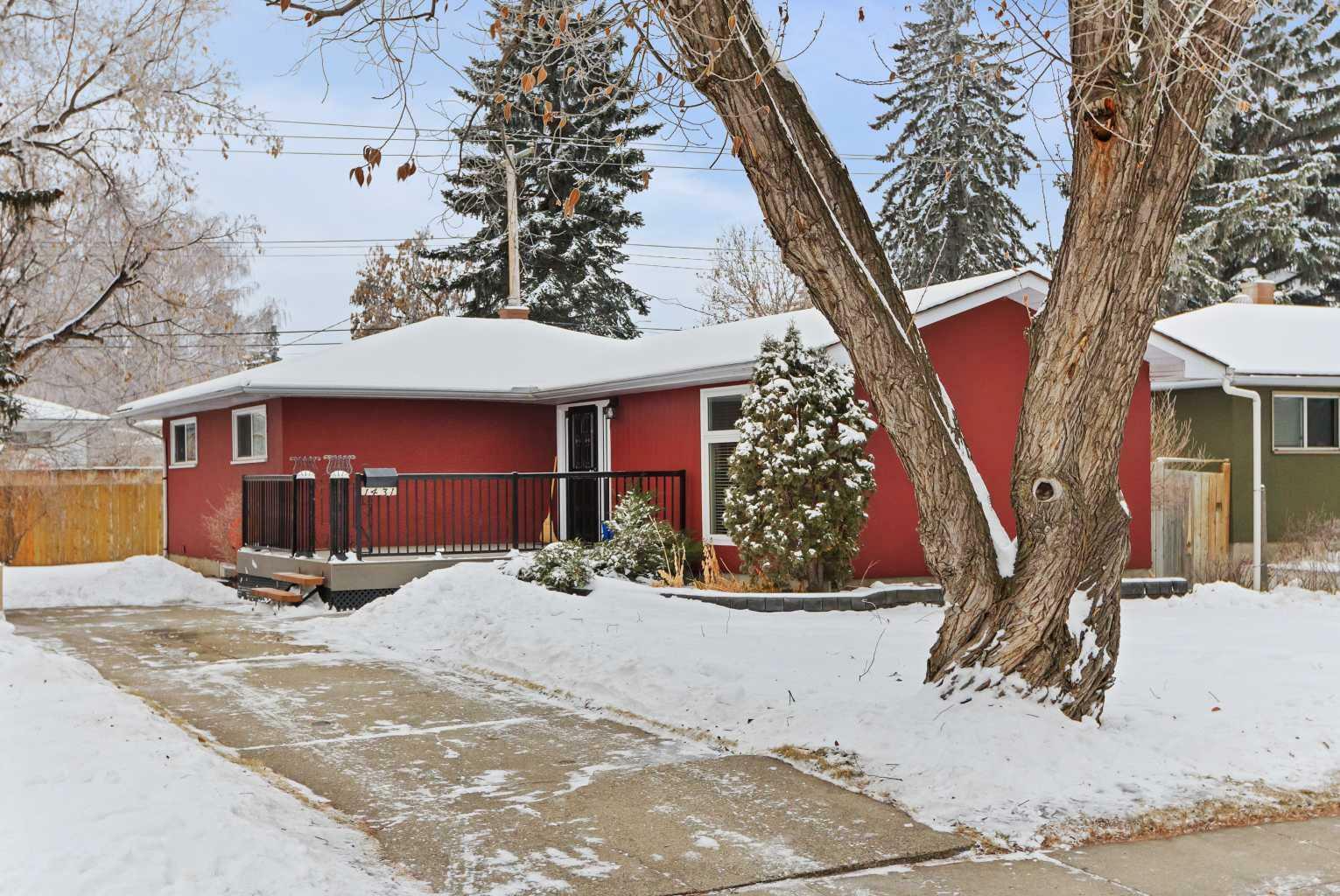 Property Photo: 1431 90 Avenue SW AB T2V 0X3
