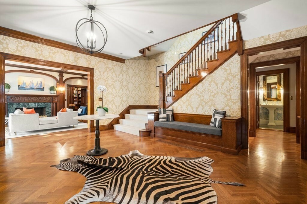 Property Photo: 60 Abbott Rd MA 02481