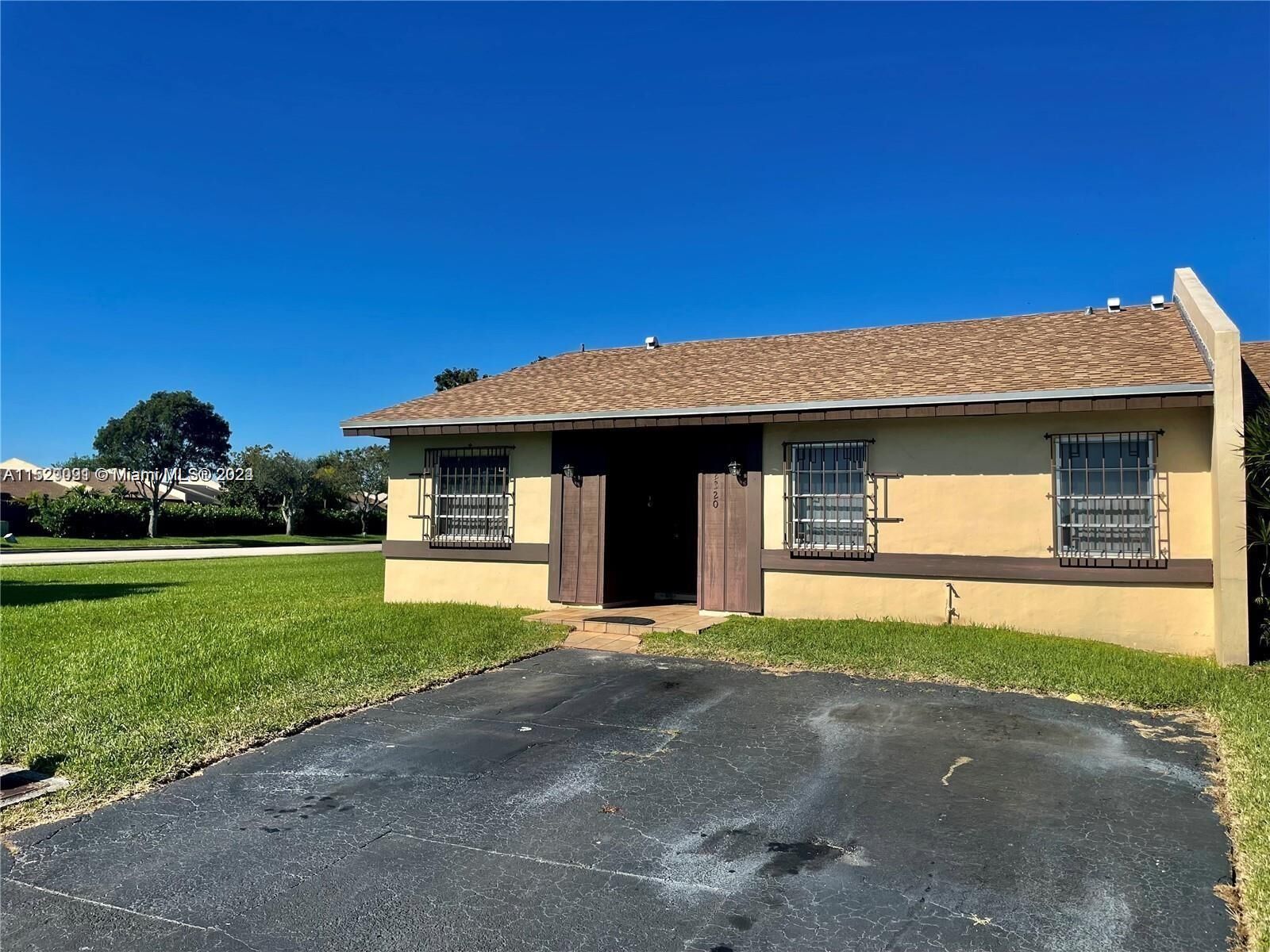 Property Photo: 12320 SW 111th S Canal St Rd 0 FL 33186