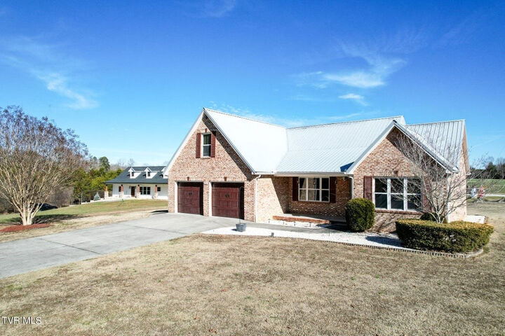 House for sale in Baneberry 343 Bonnevista, Baneberry, TN 37890