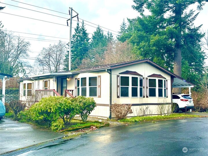 6897 NE Capricorn Lane  Bremerton WA 98311 photo