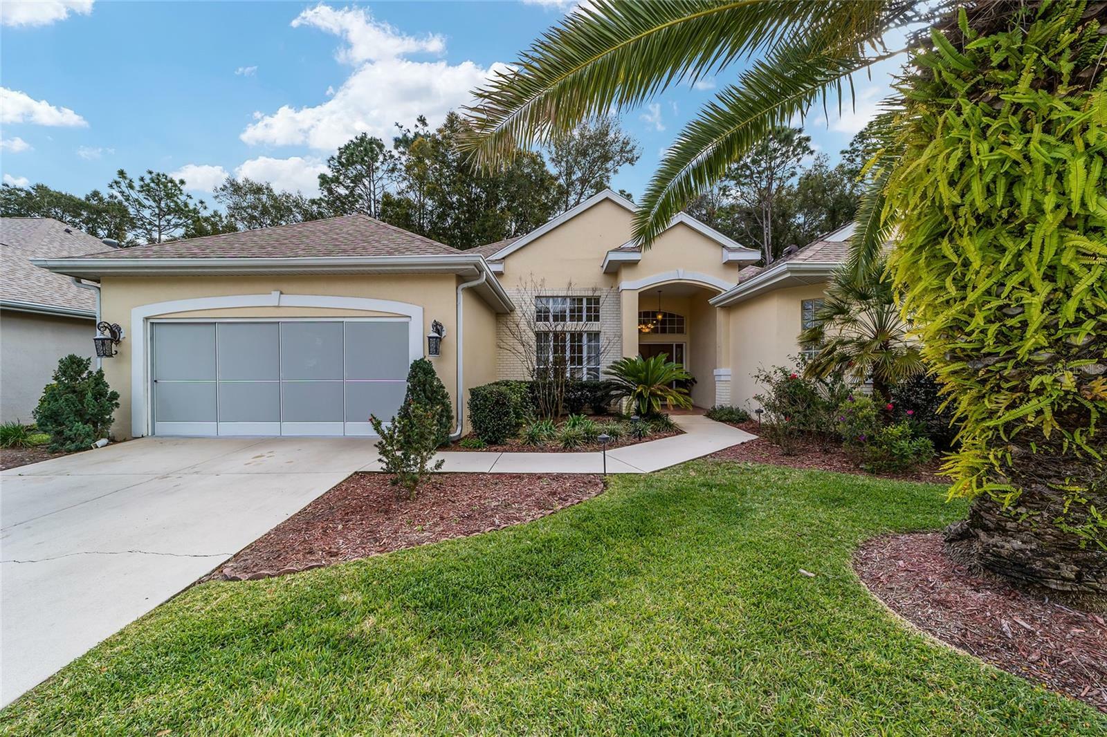 Property Photo:  11043 SW 69th Circle  FL 34476 