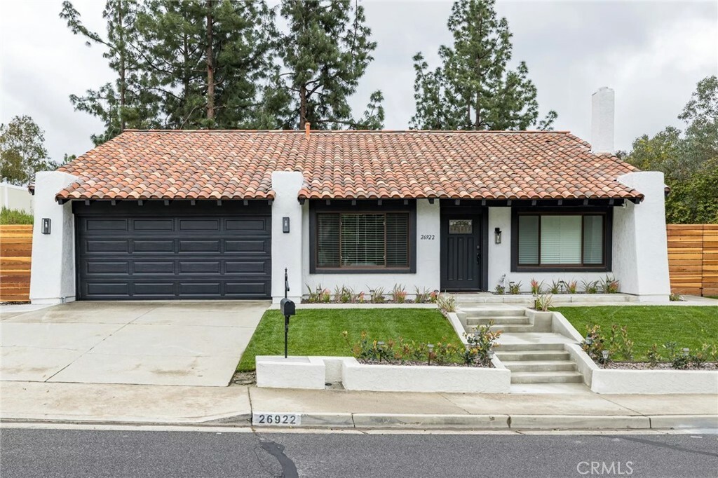 Property Photo:  26922 Floresta Lane  CA 92691 