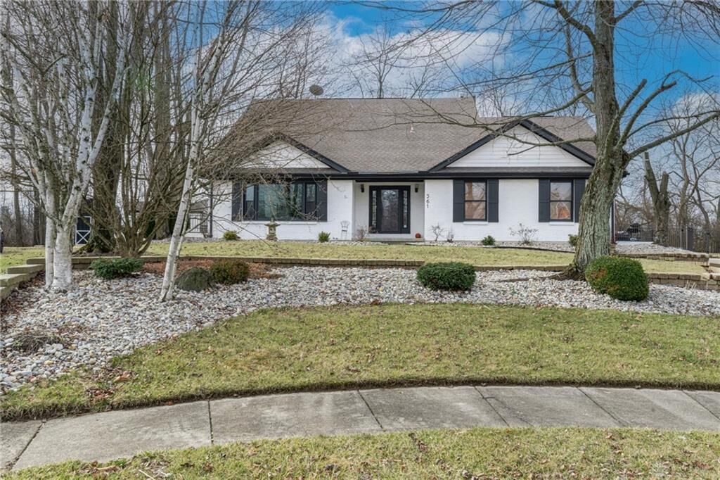 Property Photo: 561 Oaknoll Drive OH 45066