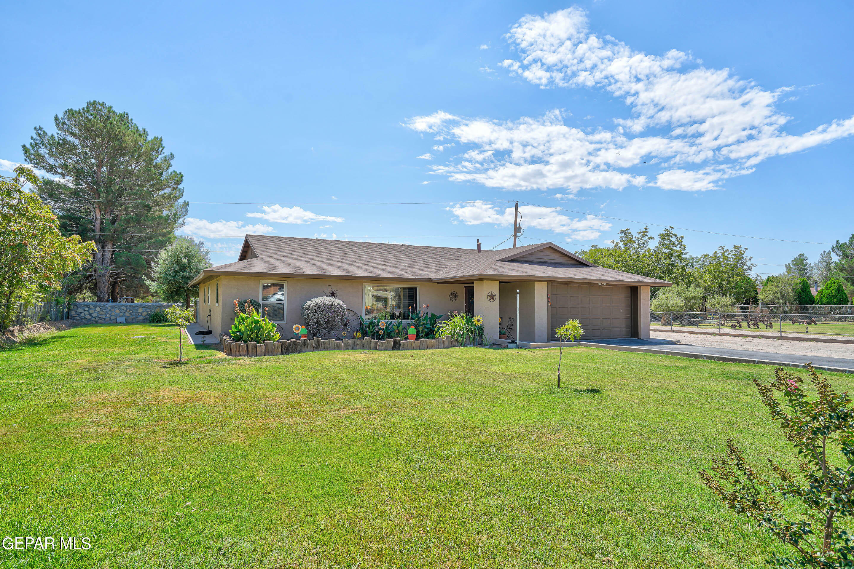 Property Photo:  538 Rancho Viejo Drive  TX 79927 