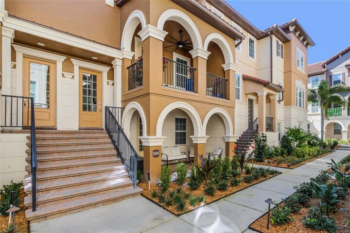 Property Photo: 1048 Parma Circle FL 32746