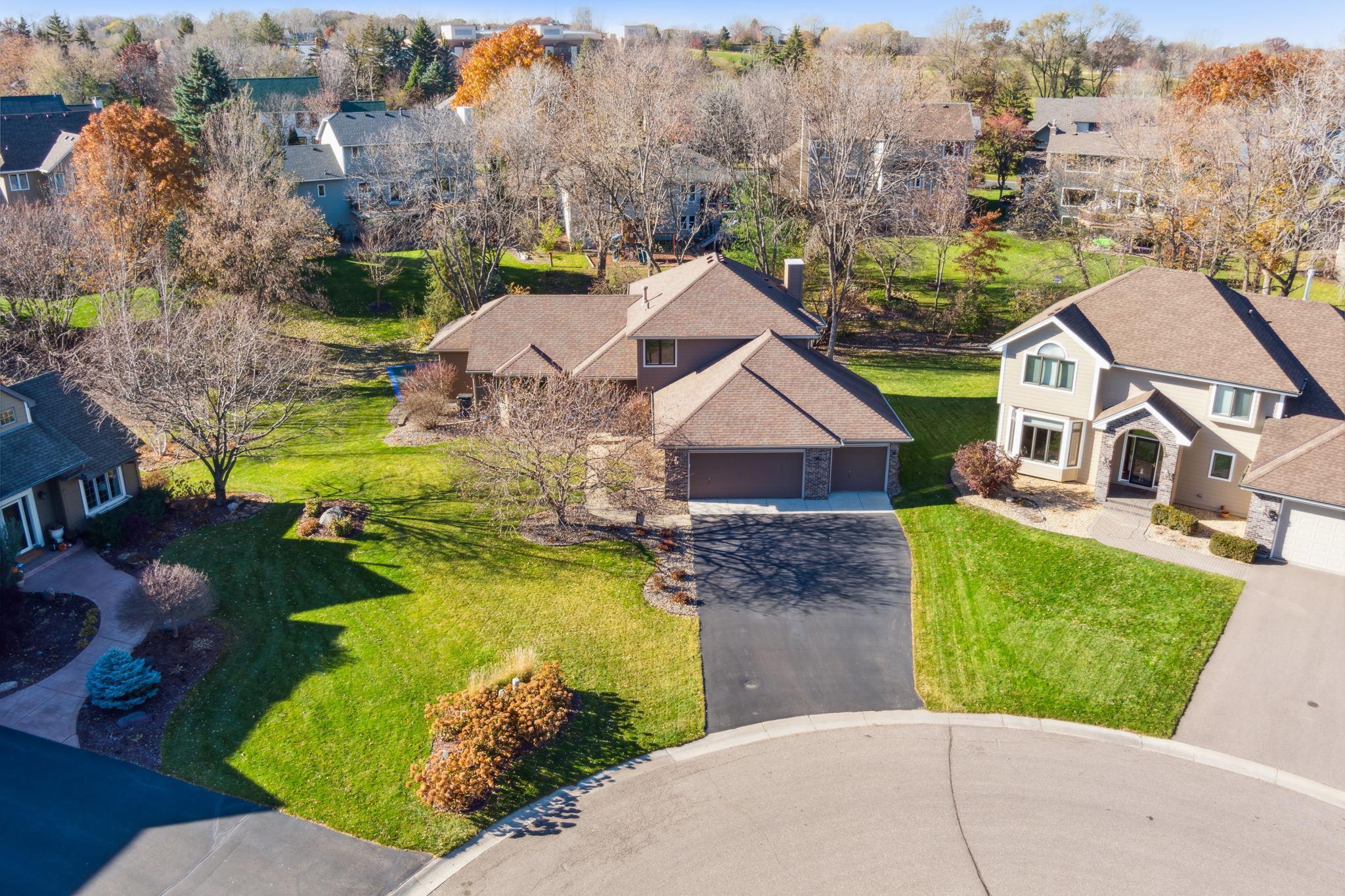 Property Photo:  4055 Deerwood Place  MN 55122 