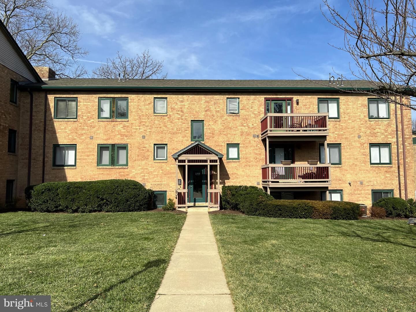 Property Photo:  5201 Center Terrace 5201  DE 19802 