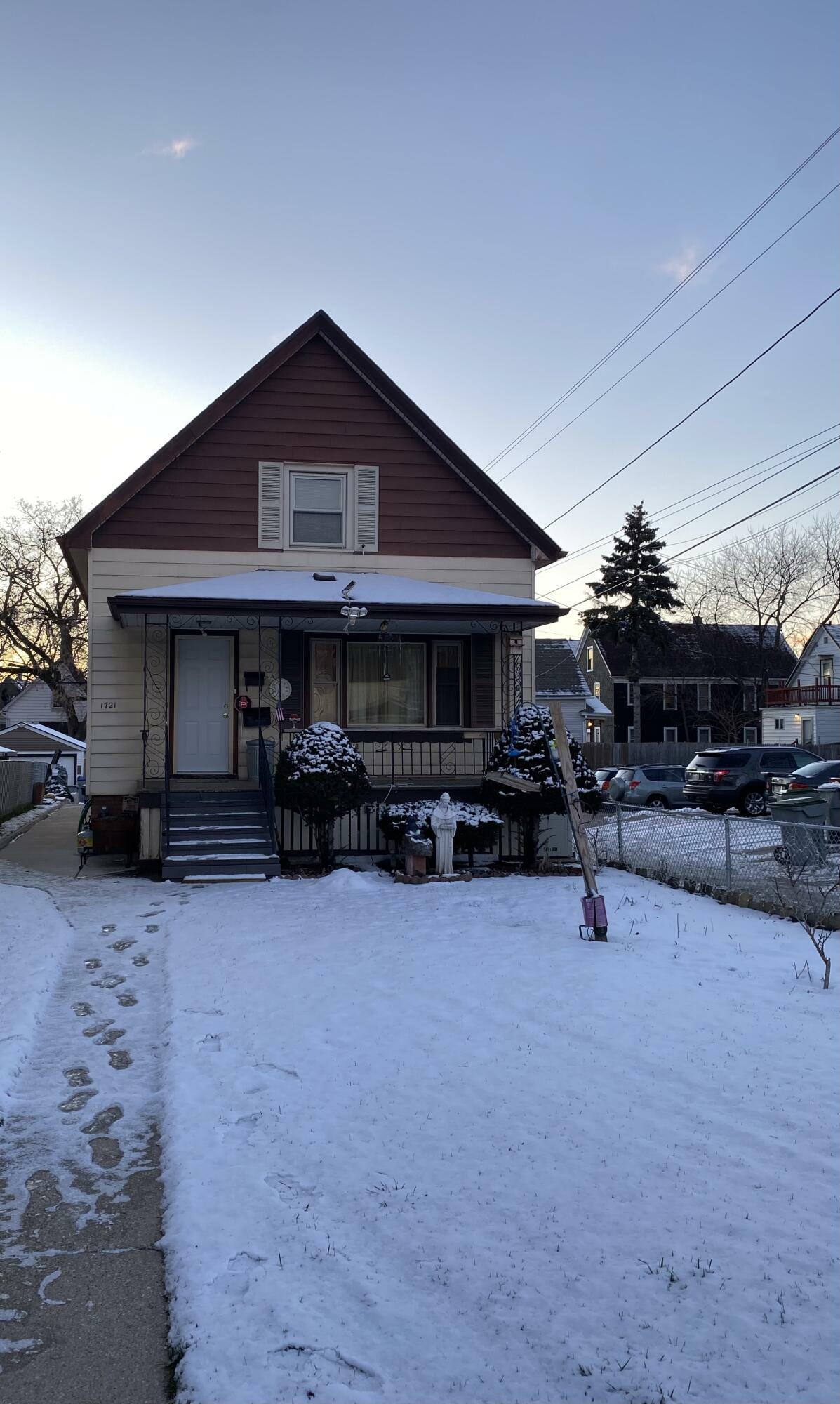 Property Photo:  1721 S 25th St  WI 53204 