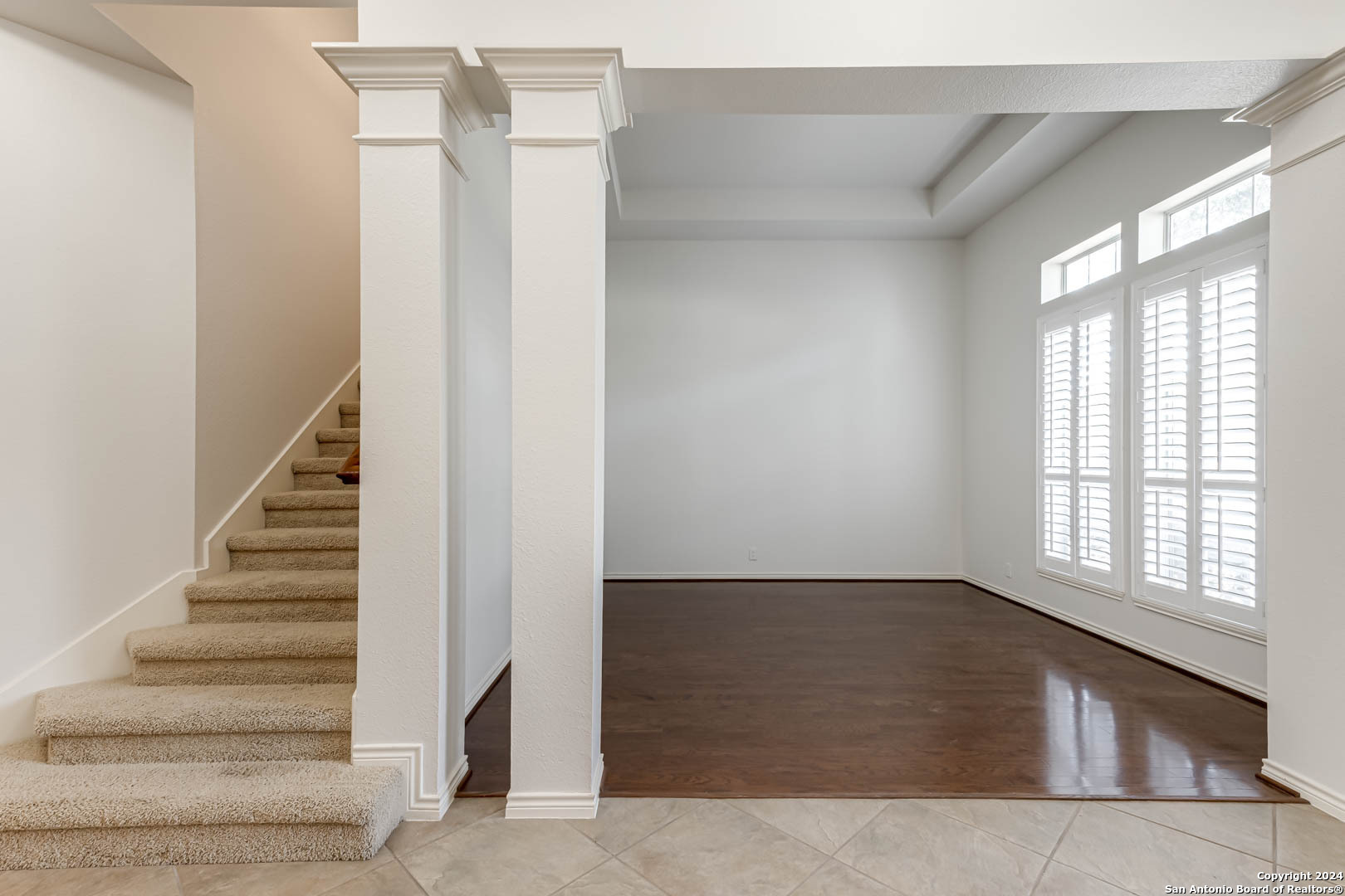 Property Photo: 3702 Blackstone Run TX 78259
