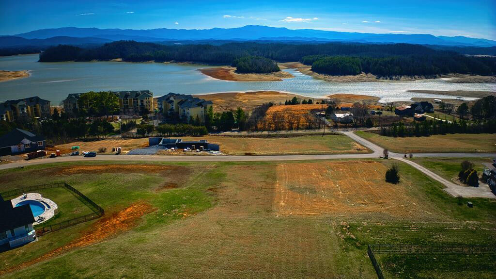 Property Photo:  205 Eagle View Drive  TN 37725 