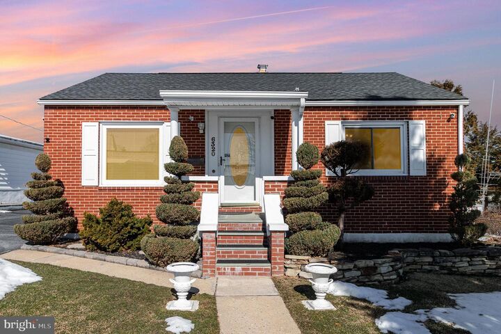 6320 Somerset Street  Harrisburg PA 17111 photo