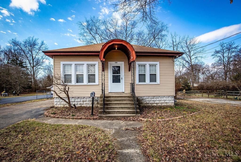Property Photo: 1315 Beacon Street OH 45230