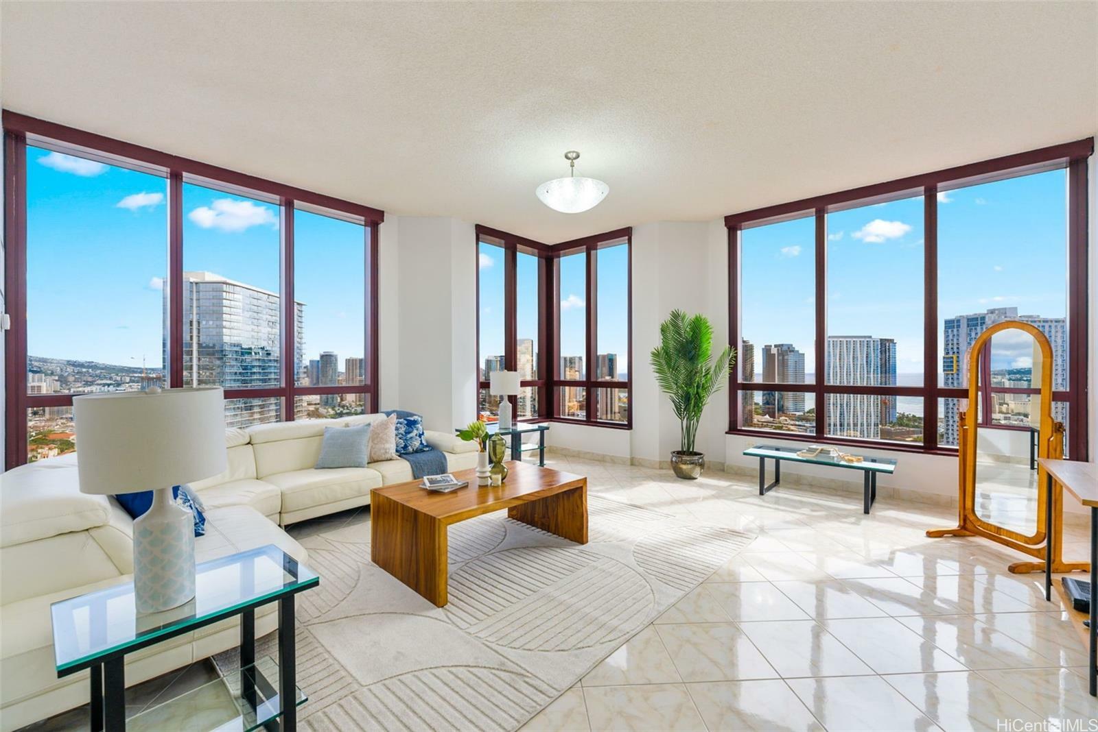 Property Photo:  725 Kapiolani Boulevard 3101  HI 96813 