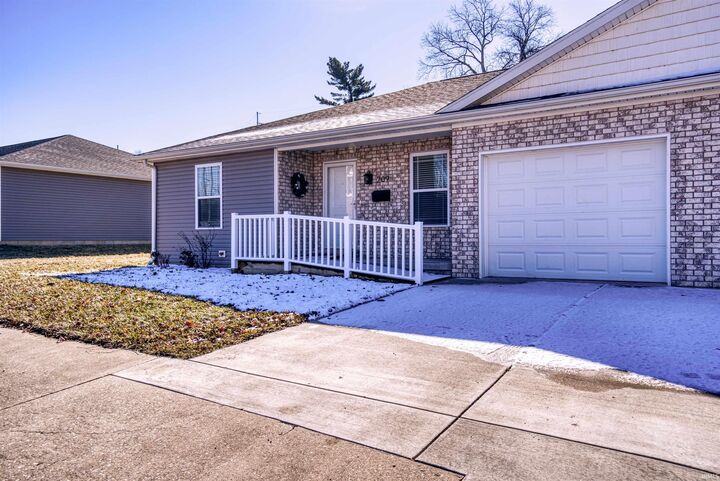 MLS202405229 209 W Locust Street, Fort Branch, IN 47648