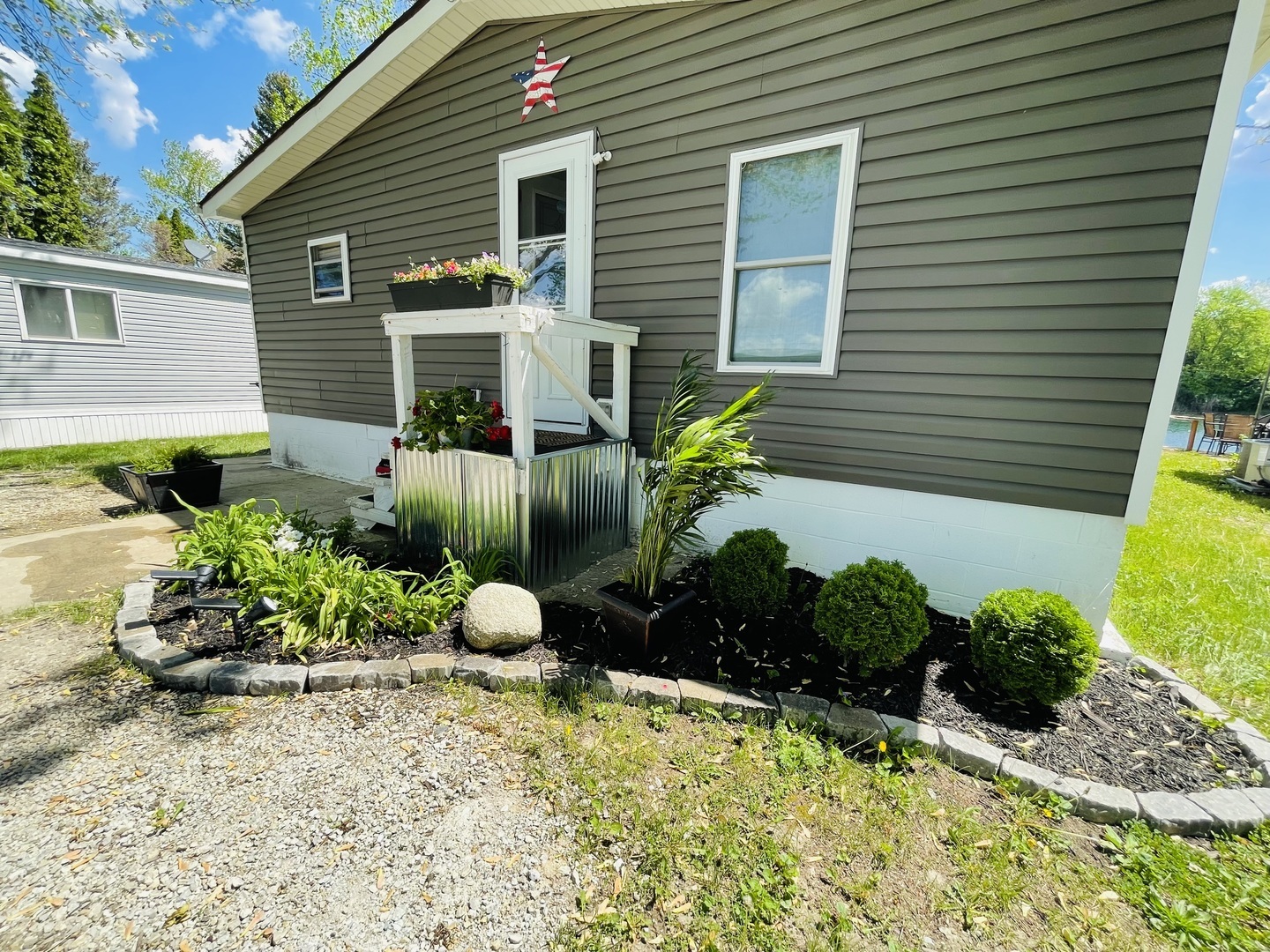 Property Photo: 18530 W 3000N Road 183 IL 60961