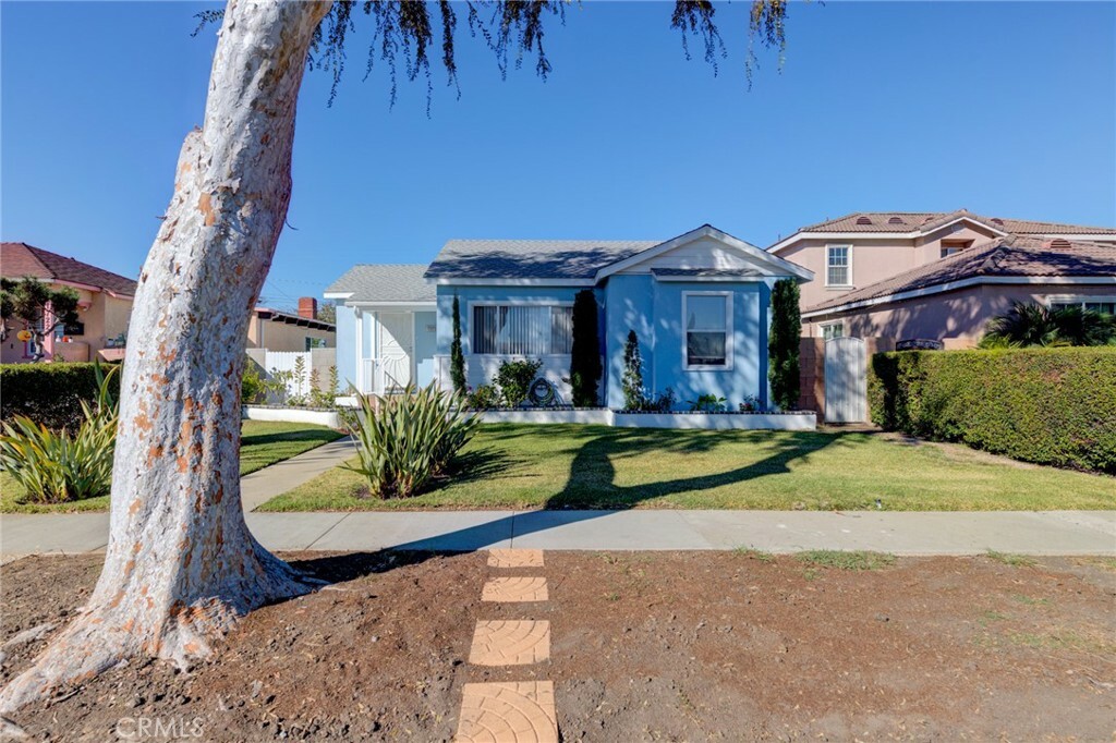 Property Photo:  17223 Casimir Avenue  CA 90504 