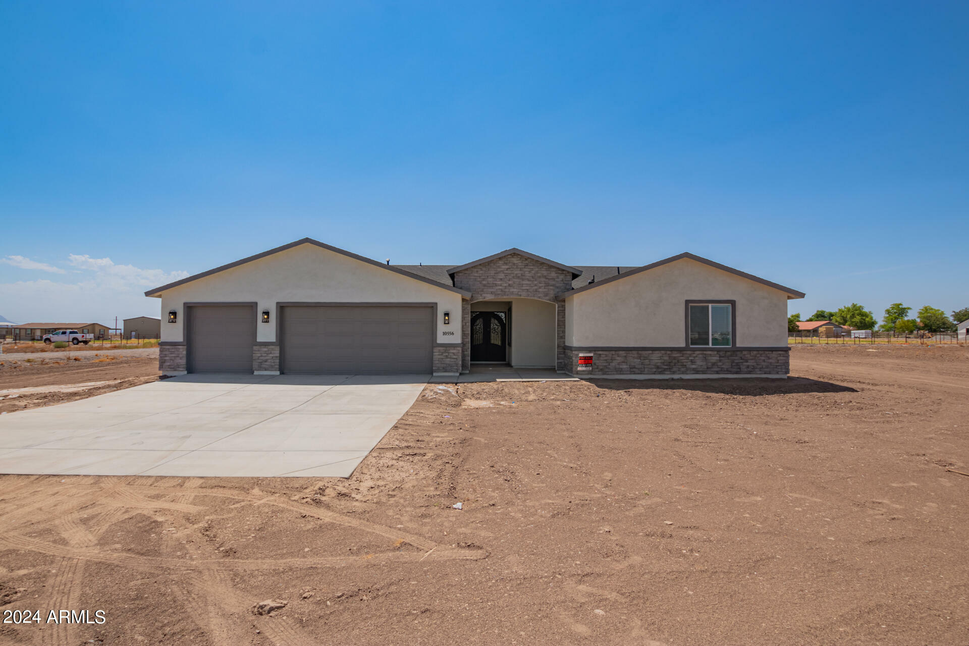 Property Photo:  10556 S 297th Avenue  AZ 85343 