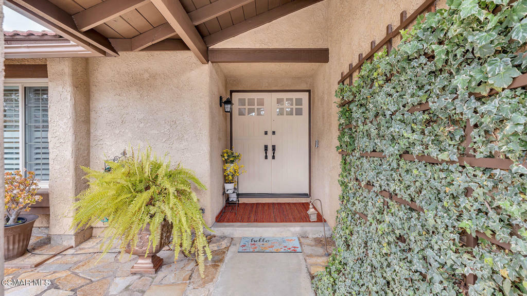 Property Photo:  13661 Blacksmith Court  CA 93021 