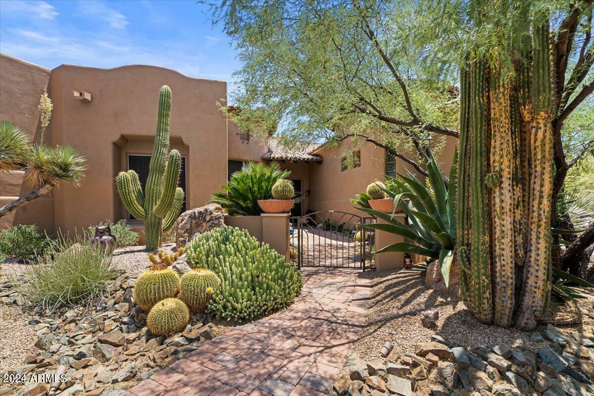 Property Photo:  9951 E Western Sky Lane  AZ 85262 