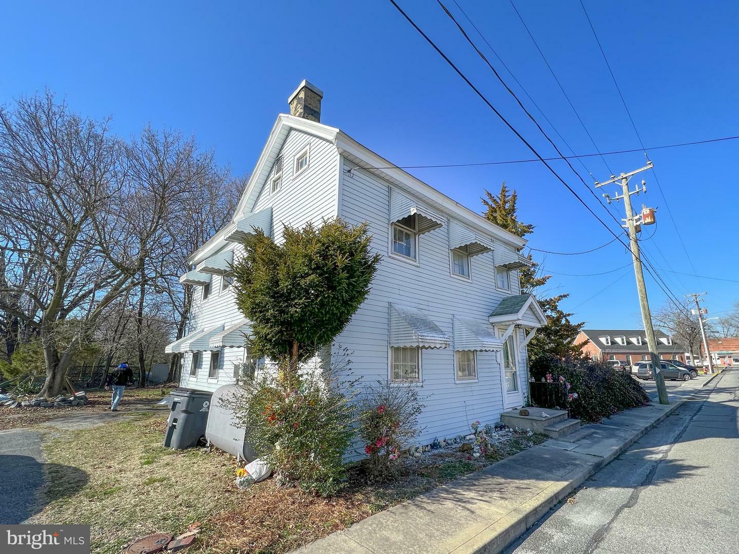 Property Photo: 110 Lombard Street DE 19943