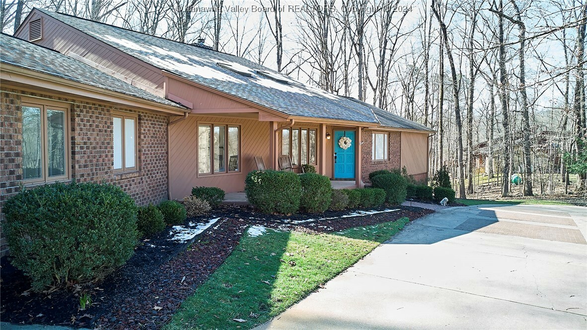 Property Photo:  12 Dunlevy Road  WV 25314 