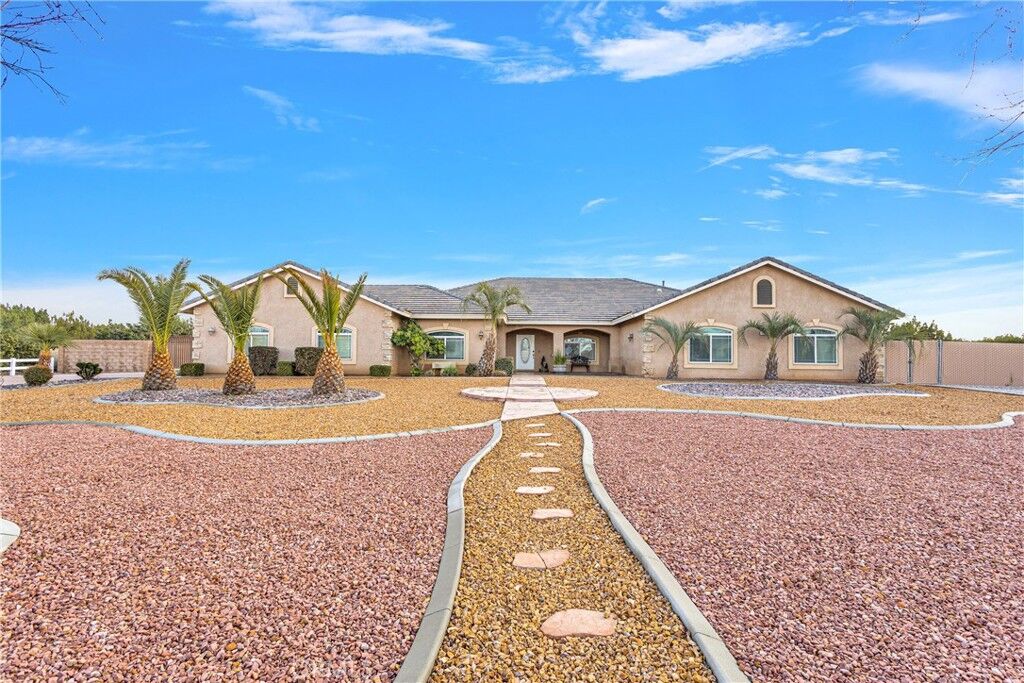 Property Photo:  16553 Farmington Street  CA 92345 