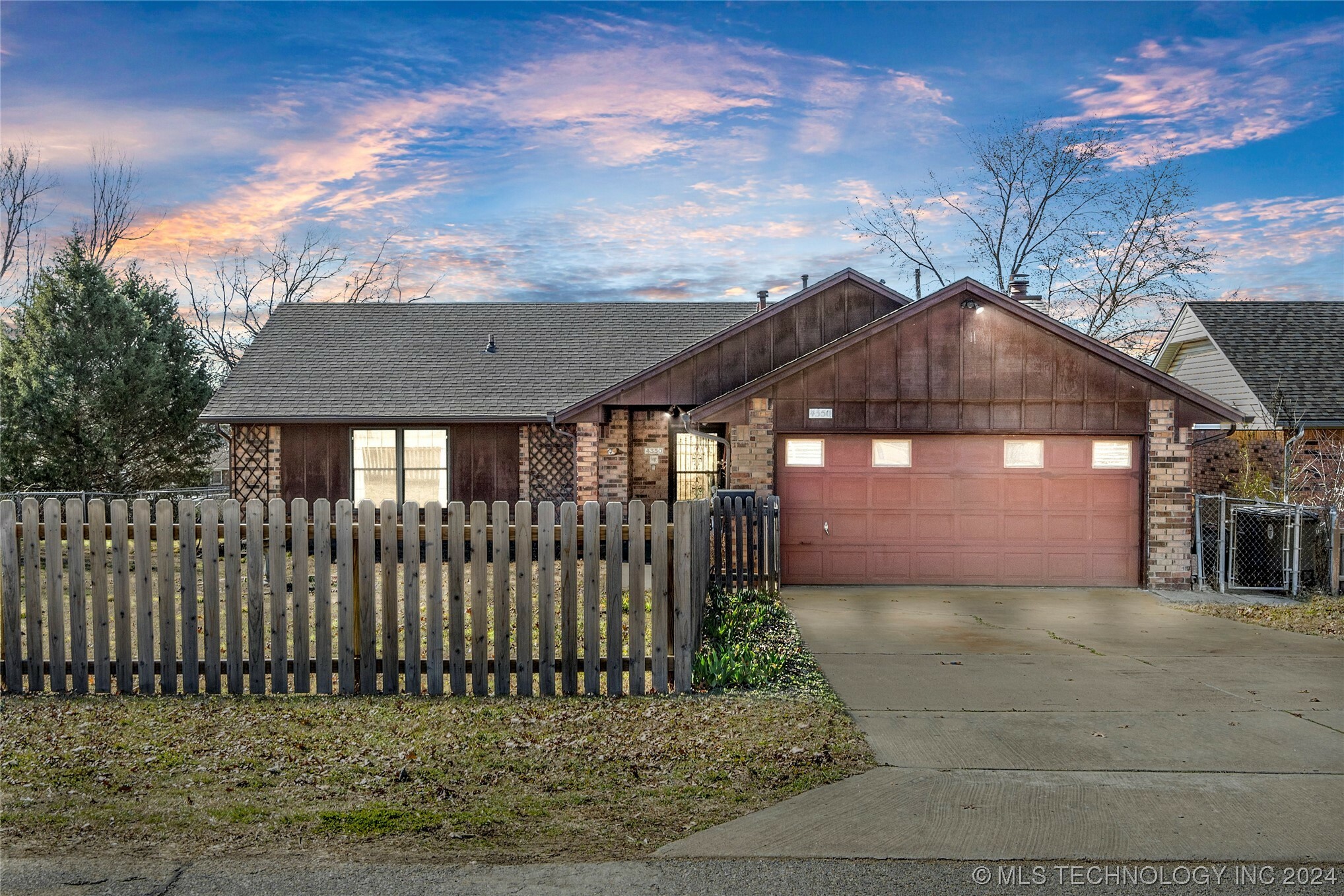 Property Photo:  4350 S 29th Avenue  OK 74107 