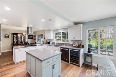 Property Photo: 635 Calle Del Sur CA 91360