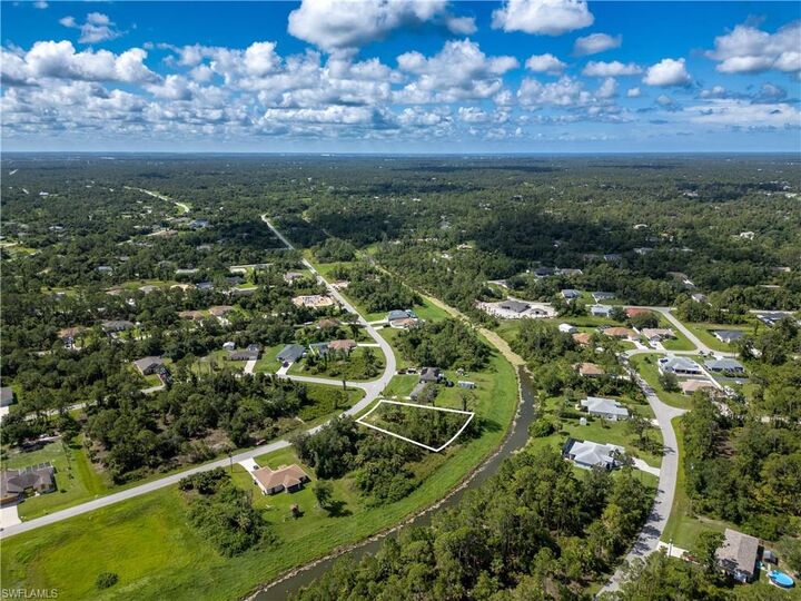 Property Photo: Bannock Cir FL 34288