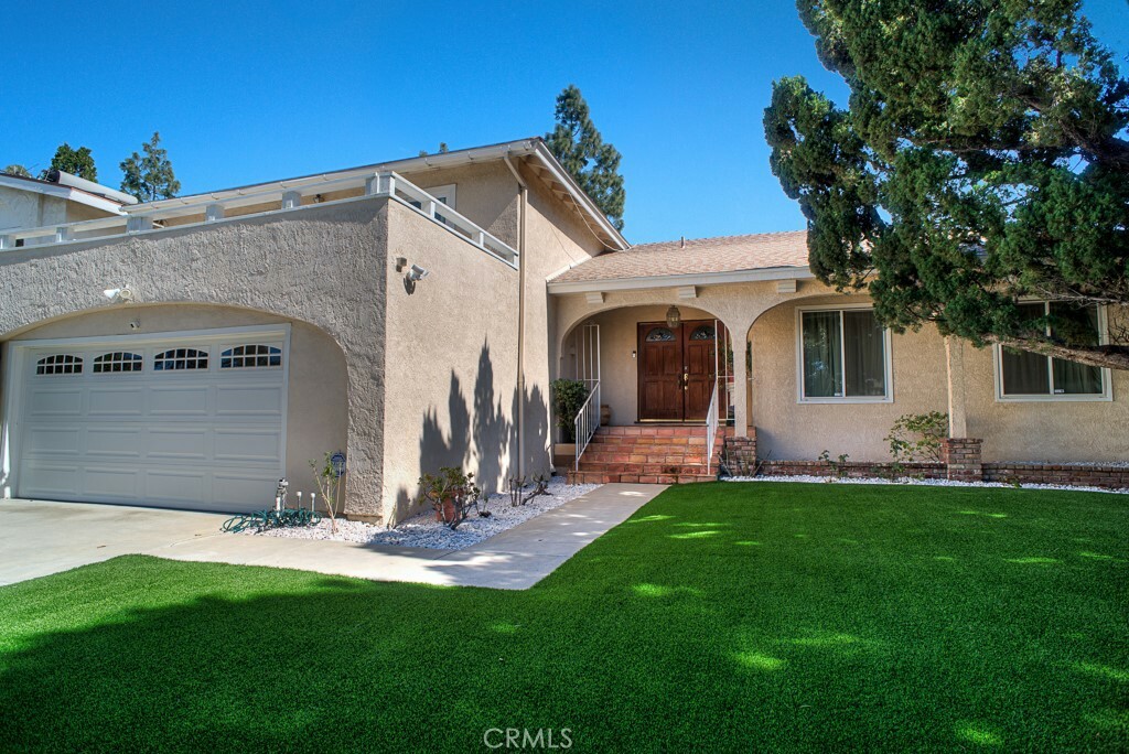 Property Photo:  10244 Cozycroft Avenue  CA 91311 