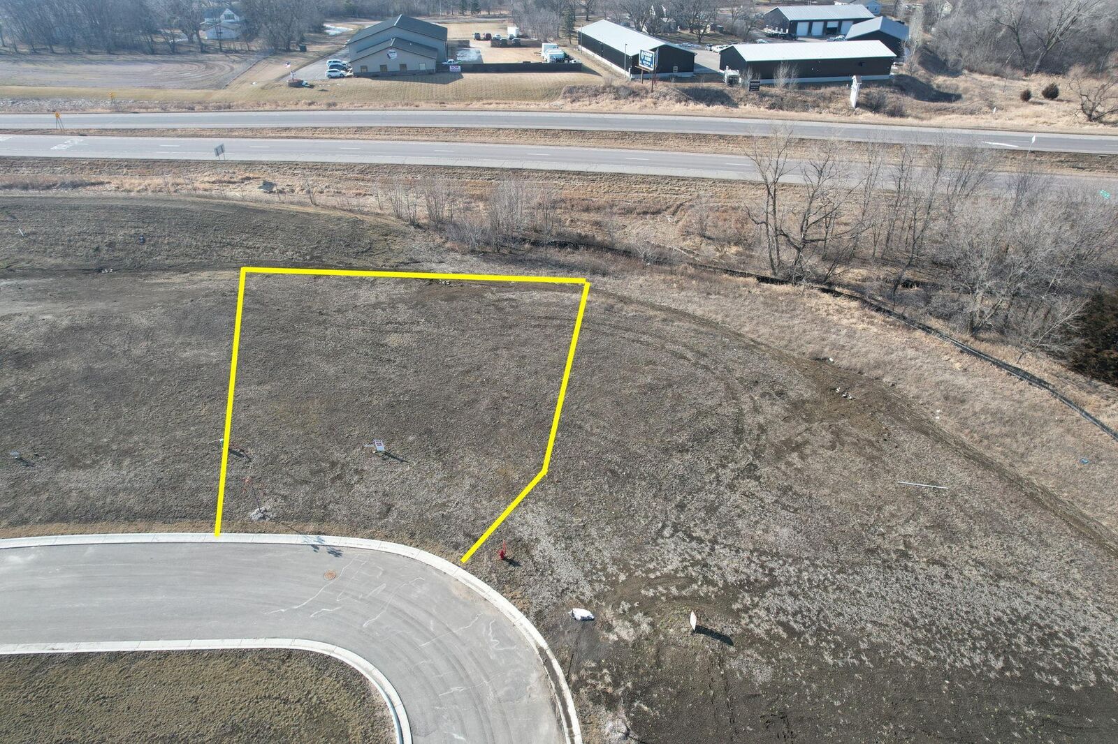 Property Photo: 1022 Bitterend Circle MN 56001
