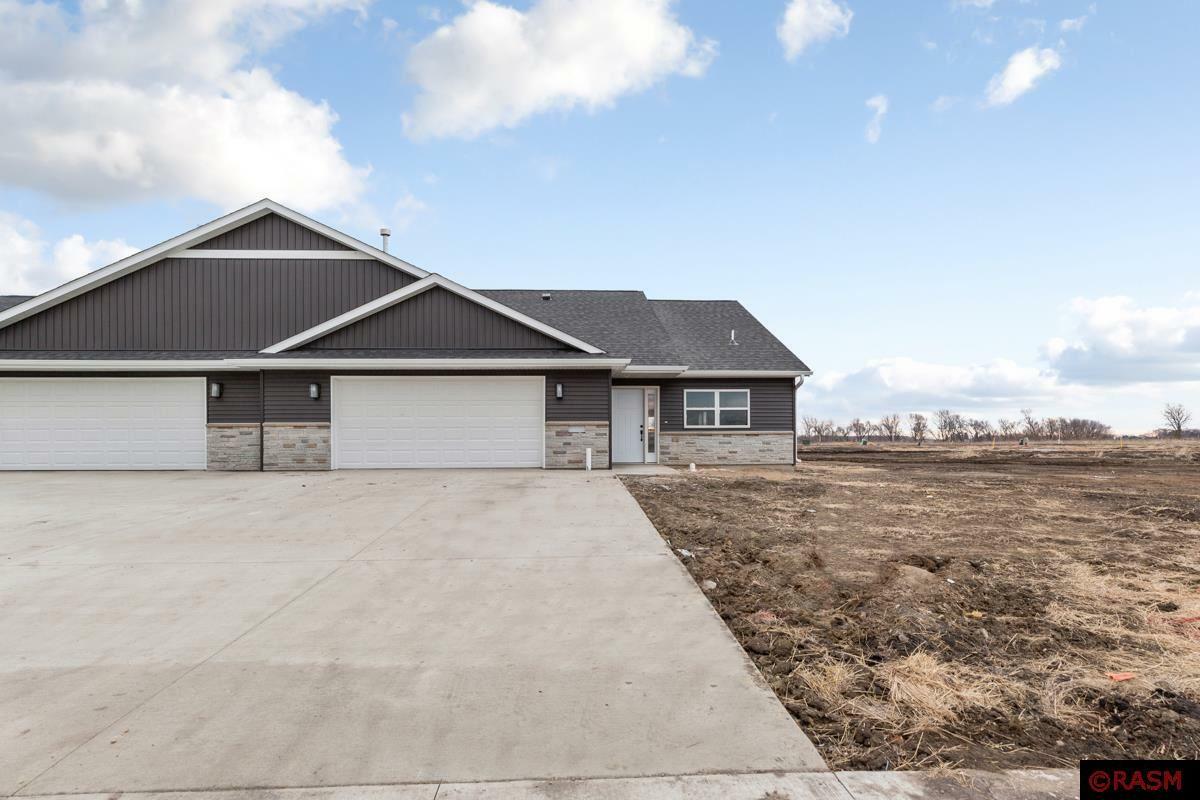 Property Photo:  102 E Connie Lane  MN 56024 