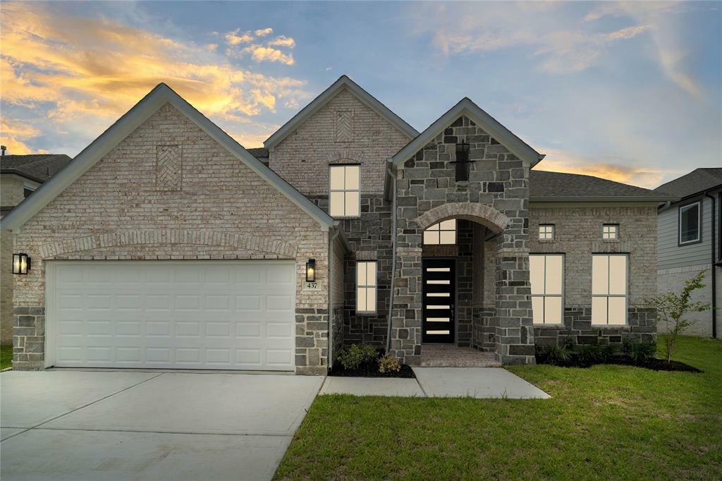 Property Photo: 437 Piney Rocks Lane TX 77484