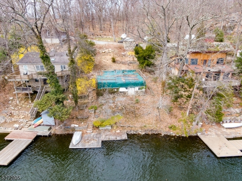 Property Photo:  144 Pine Tree Rd  NJ 07403 