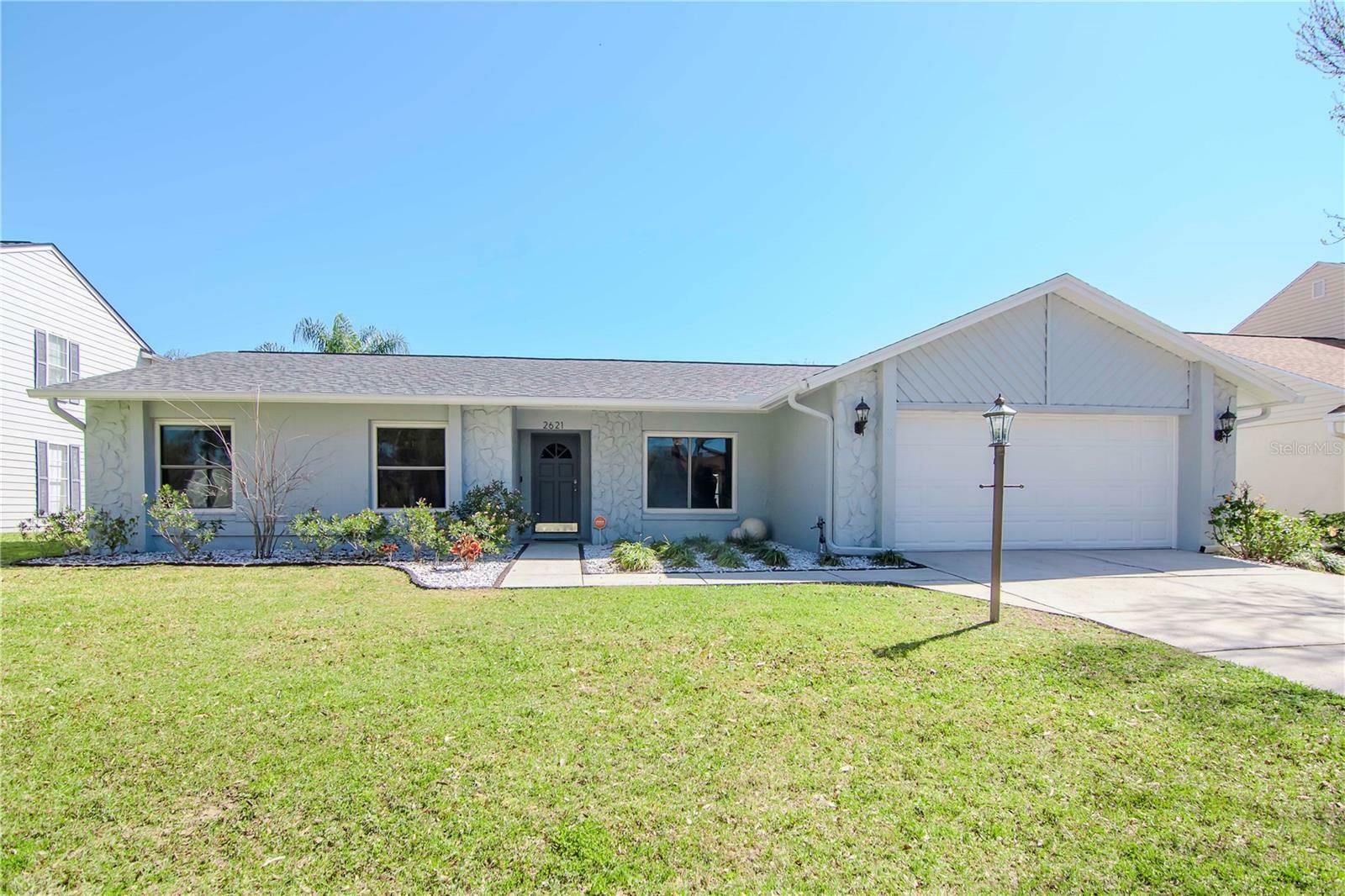 Property Photo: 2621 Green Valley Street FL 33596