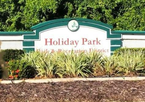 Property Photo:  5680 Holiday Park Boulevard  FL 34287 