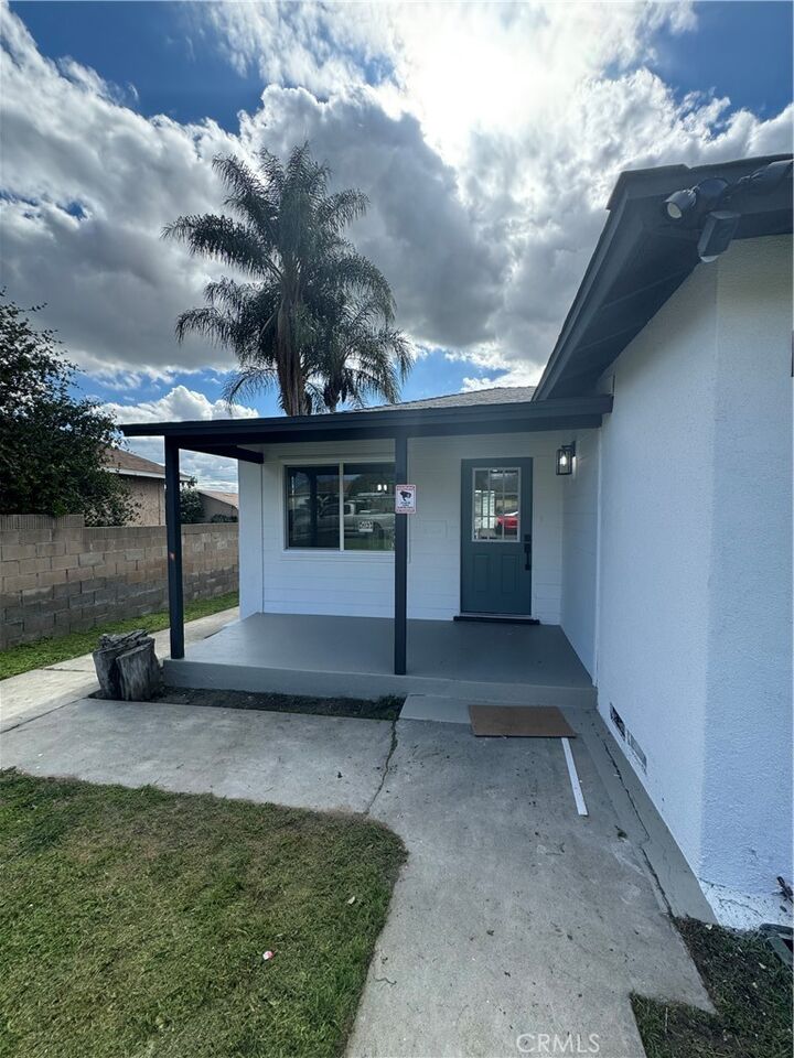 Property Photo:  240 Wilart Place  CA 91768 