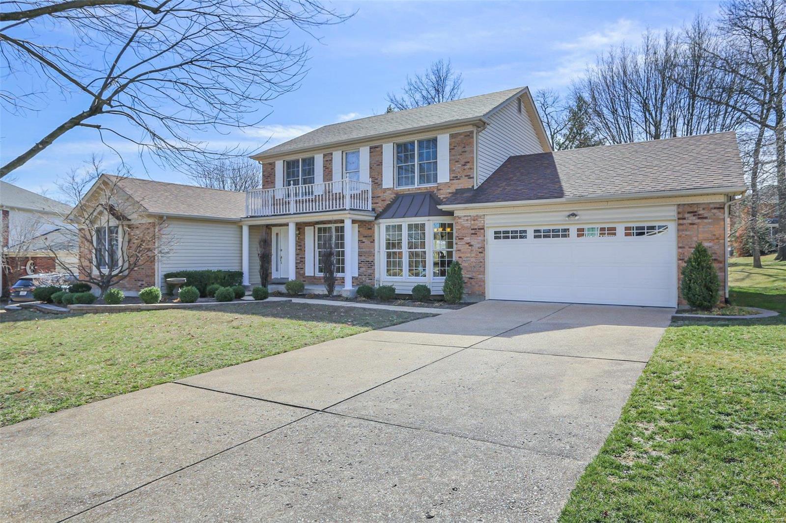 Property Photo: 4810 King Andrew Park MO 63129